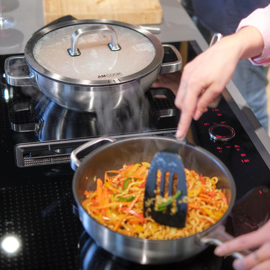 Edelstahl Wok mit Stiel, antihaftbeschichtet Ø 24 cm